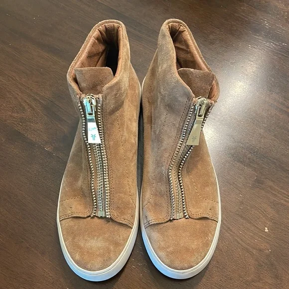 Frye Zip Up High Tops - Tan - 8.5 - Picture 2 of 7